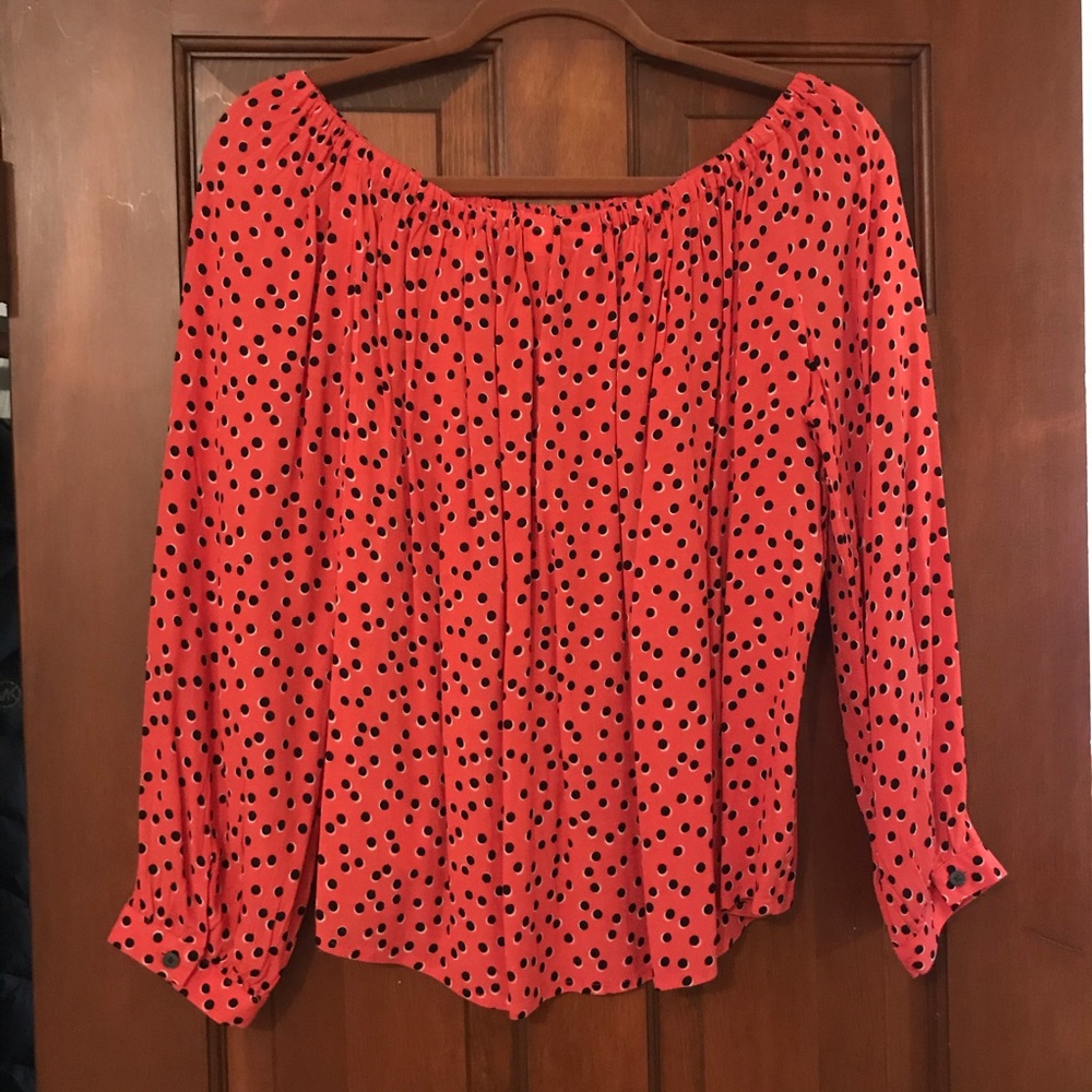 Polka dot print top